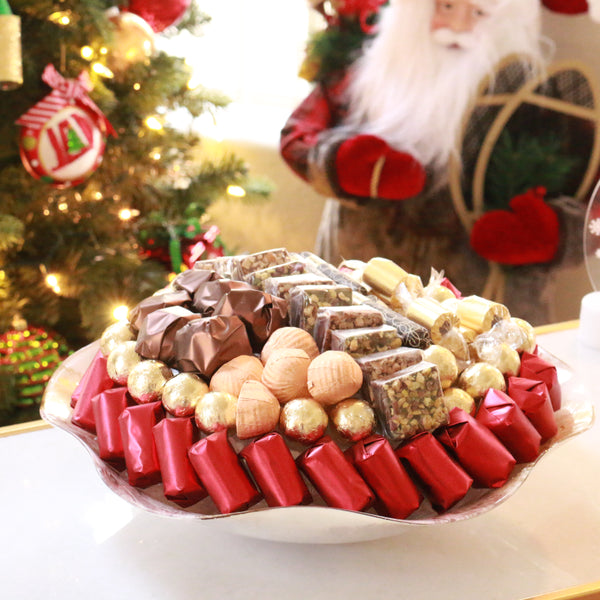 D519 - Mixed Nuts Christmas Plate